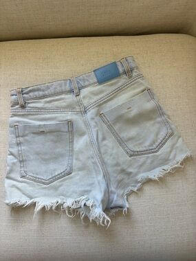 Zara Light Blue Frayed Hem Denim Shorts